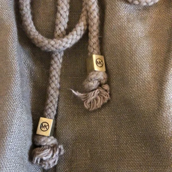 Michael Kors olive green 100% linen utility style shorts Sz 10 😍 - Picture 6 of 10